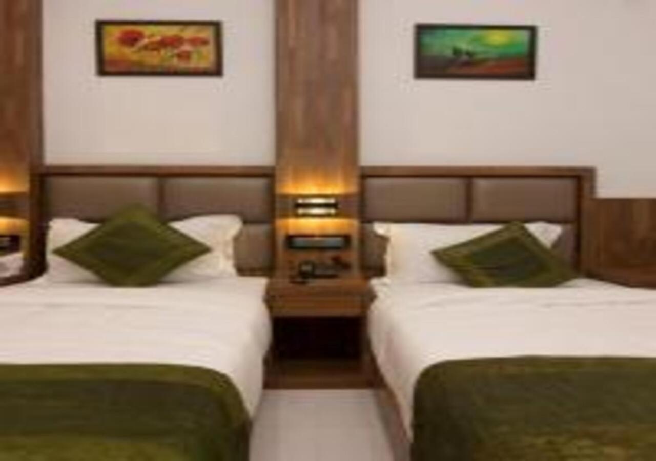 Hotel Meriton Mumbai International Airport T-2 외부 사진